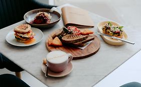 ヒルトン サーファーズ パラダイス ホテル&レジデンシーズ